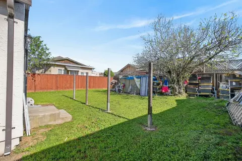 Exterior - 33554 7th St, Union City, CA 94587 photo 6 of 11