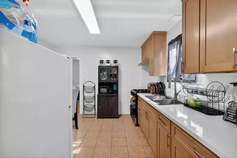 Kitchen - 33554 7th St, Union City, CA 94587 photo 2 of 3