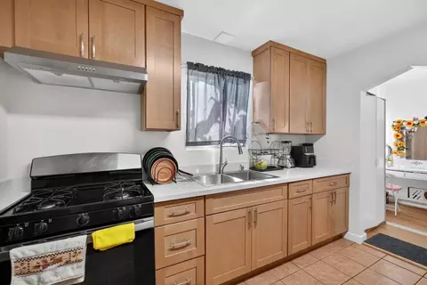 Kitchen - 33554 7th St, Union City, CA 94587 photo 1 of 3