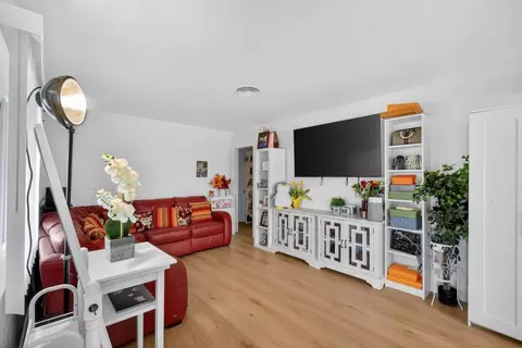 Living - 33554 7th St, Union City, CA 94587 photo 1 of 3