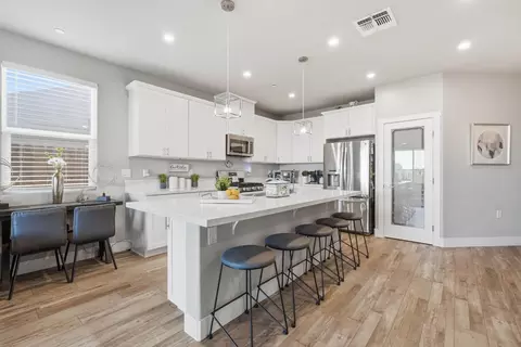 Kitchen - 2822 Winesap Cir, Placerville, CA 95667 photo 2 of 3
