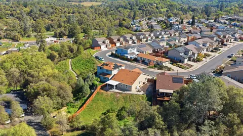 View/Area - 2822 Winesap Cir, Placerville, CA 95667 photo 4 of 5