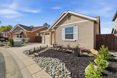Exterior - 2822 Winesap Cir, Placerville, CA 95667 photo 3 of 10