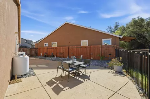 Exterior - 2822 Winesap Cir, Placerville, CA 95667 photo 5 of 10