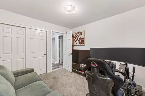 Bedroom - 552 W 4th St, Tracy, CA 95376 photo 8 of 8