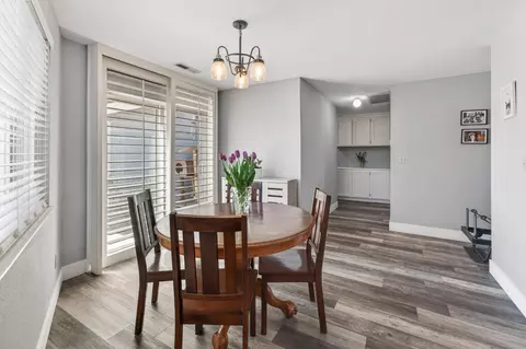 Dining - 552 W 4th St, Tracy, CA 95376 photo 2 of 3