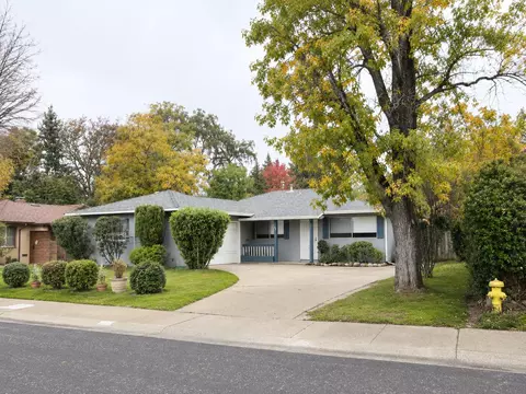 1318 Susan Cir, Roseville, CA 95661