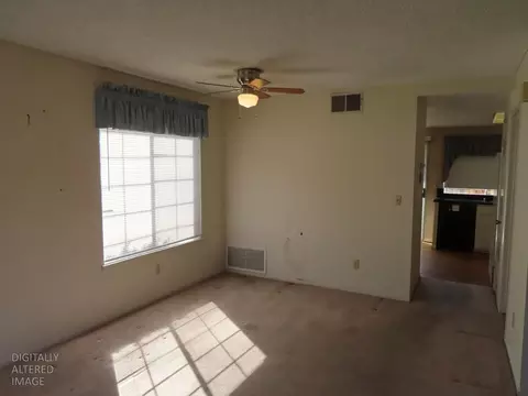 Living - 3919 Oak Villa Cir, Carmichael, CA 95608 photo 1 of 4