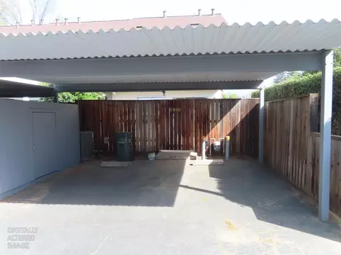 Exterior - 3919 Oak Villa Cir, Carmichael, CA 95608 photo 3 of 3