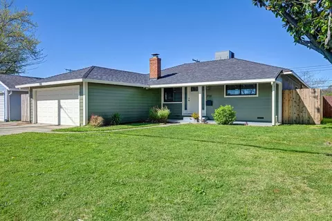 3721 Whitney Ave, Sacramento, CA 95821