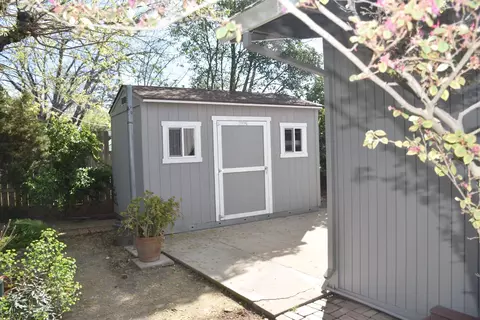 Exterior - 5443 Aris Way, Carmichael, CA 95608 photo 5 of 22