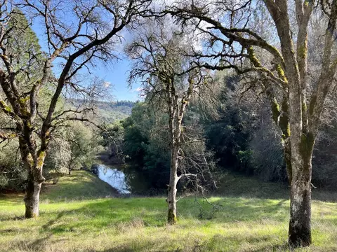 26 Cedar Pines Dr, Fiddletown, CA 95629