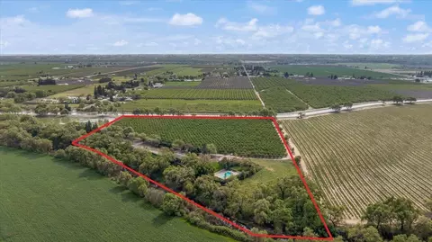 View/Area - 625 N Hopper Rd, Modesto, CA 95357 photo 7 of 8