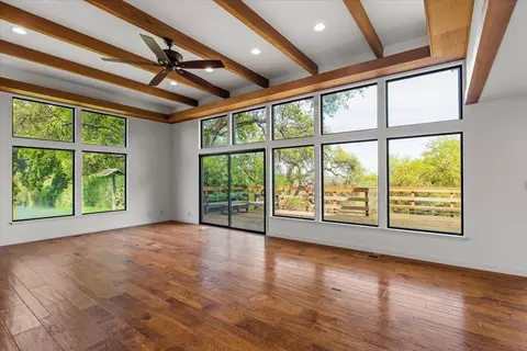 Living - 625 N Hopper Rd, Modesto, CA 95357 photo 2 of 11