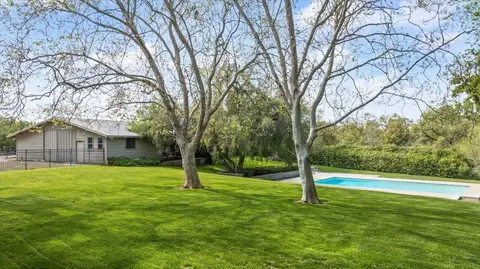 Exterior - 625 N Hopper Rd, Modesto, CA 95357 photo 16 of 16