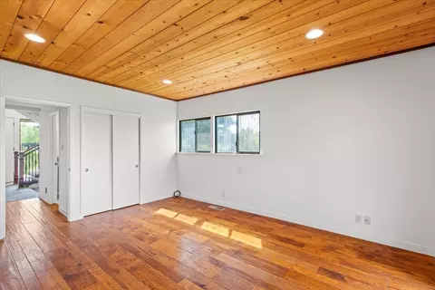 Bedroom - 625 N Hopper Rd, Modesto, CA 95357 photo 1 of 10