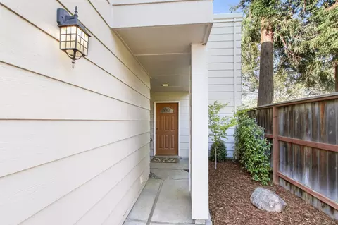 2033 Manet Pl, Davis, CA 95618 photo 2