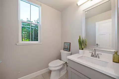 Bath - 2230 Cannery Loop, Davis, CA 95616 photo 1 of 5