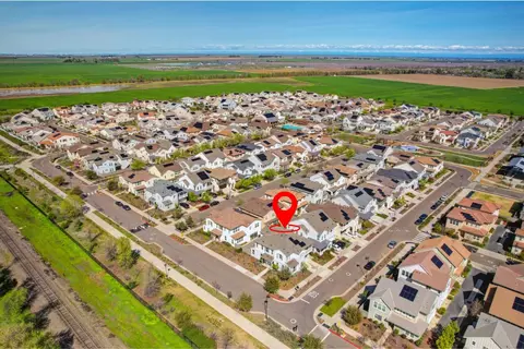 View/Area - 2230 Cannery Loop, Davis, CA 95616 photo 5 of 5