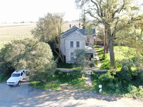 7076 E Highway 12, Lodi, CA 95240 photo 3