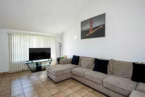 4025 Nugget Dr, Modesto, CA 95355 photo 4