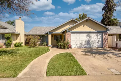 4025 Nugget Dr, Modesto, CA 95355 photo 2