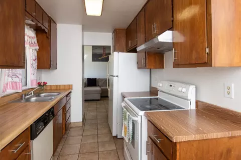 4025 Nugget Dr, Modesto, CA 95355 photo 7