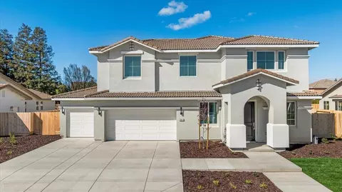 Exterior - 2041 Zane Way, Turlock, CA 95382 photo 4 of 15
