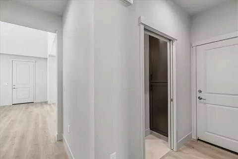 Entry Way - 2041 Zane Way, Turlock, CA 95382 photo 4 of 9