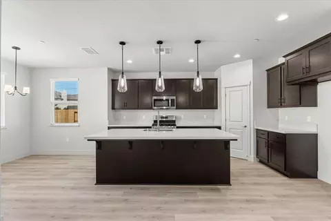Kitchen - 2041 Zane Way, Turlock, CA 95382 photo 1 of 4