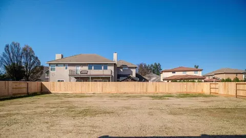 Exterior - 2041 Zane Way, Turlock, CA 95382 photo 7 of 15