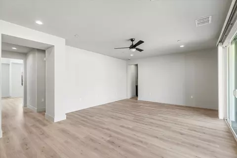 Living - 2041 Zane Way, Turlock, CA 95382 photo 8 of 16