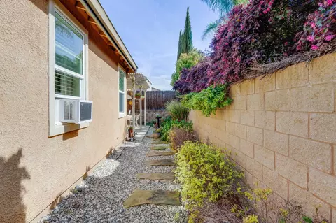 Exterior - 1402 Skibbereen Way, Rocklin, CA 95765 photo 6 of 6