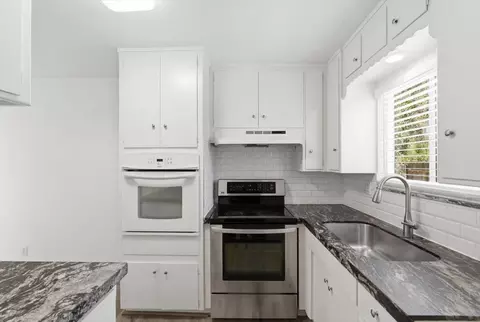 Kitchen - 209 Tokay Ave, Modesto, CA 95350 photo 2 of 4