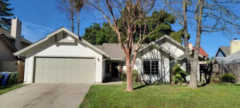 9017 Laguna Springs Way, Elk Grove, CA 95758