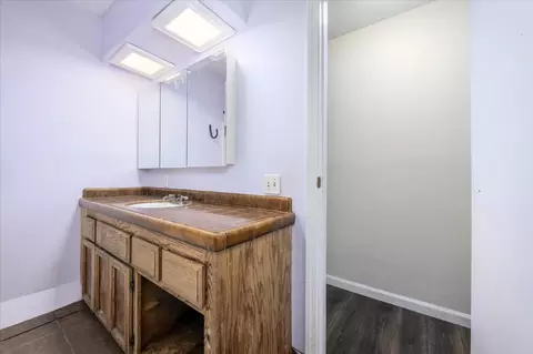 Bath - 4041 Glider Rd, Placerville, CA 95667 photo 3 of 4