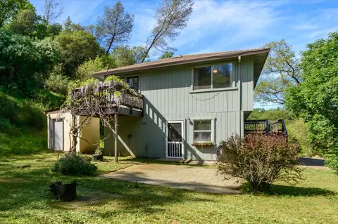 Exterior - 4041 Glider Rd, Placerville, CA 95667 photo 4 of 8