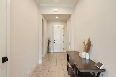 Entry Way - 2771 Heather St, Lodi, CA 95242 photo 2 of 3