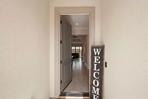 Entry Way - 2771 Heather St, Lodi, CA 95242 photo 1 of 3