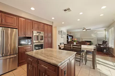 4526 Oakridge Dr, Tracy, CA 95377 photo 14