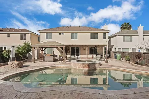4526 Oakridge Dr, Tracy, CA 95377 photo 7