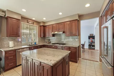 4526 Oakridge Dr, Tracy, CA 95377 photo 15