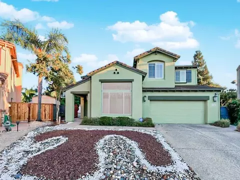 5716 Alder Bridge Ct, Elk Grove, CA 95757