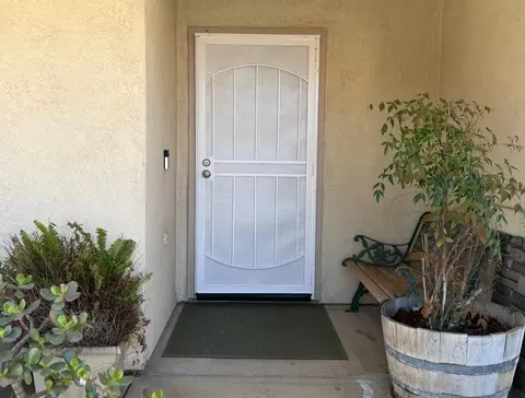 Entry Way - 409 Osprey Dr, Patterson, CA 95363 photo 3 of 4