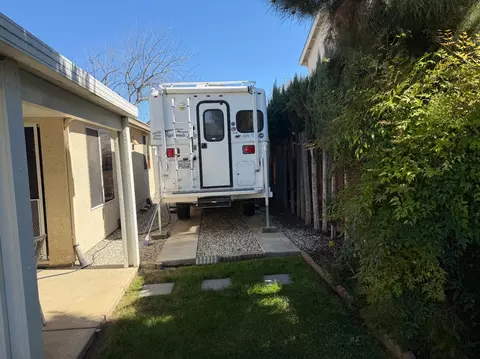 Exterior - 409 Osprey Dr, Patterson, CA 95363 photo 7 of 13
