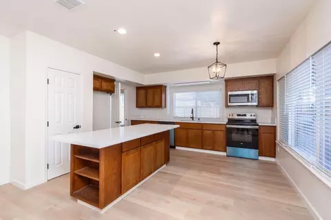 Kitchen - 1955 Clearbrook Ct, Tracy, CA 95376 photo 1 of 1