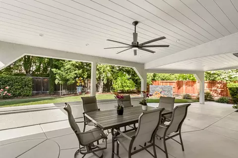 Exterior - 5415 Rogers St, Davis, CA 95618 photo 7 of 14