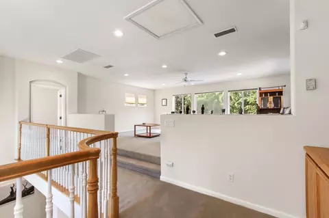Entry Way - 5415 Rogers St, Davis, CA 95618 photo 6 of 10