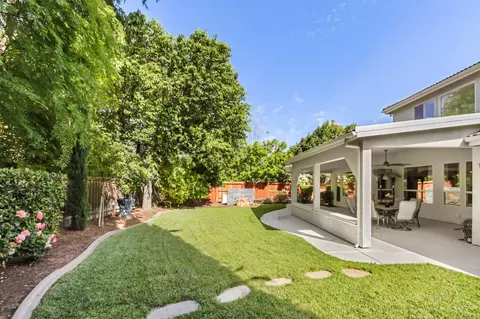 Exterior - 5415 Rogers St, Davis, CA 95618 photo 9 of 14