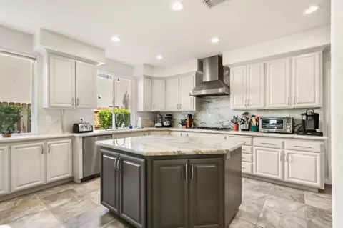 Kitchen - 5415 Rogers St, Davis, CA 95618 photo 2 of 6